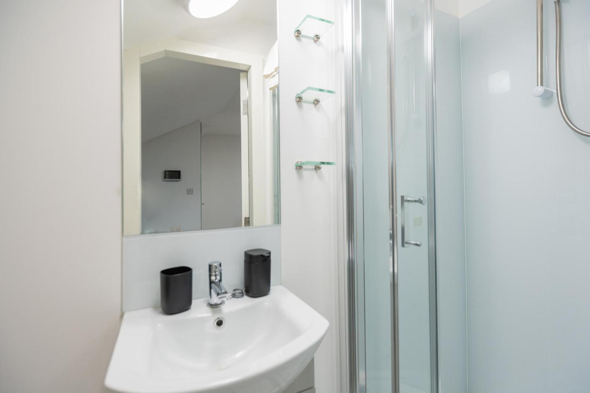 Spacious And Modern Studio In London G Exterior photo